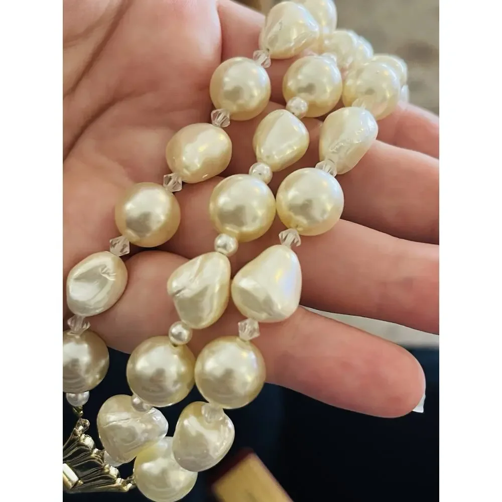 Vintage Karla Jordan Bracelet Beaded Faux Pearl Signed Statement 6.75” Gold Tone